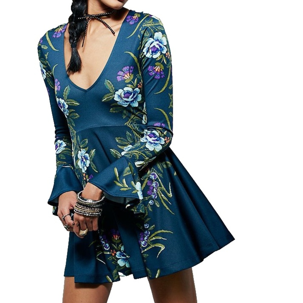Free People ~ Teal Floral Keyhole Bell
Sleeve Skater Party Dress